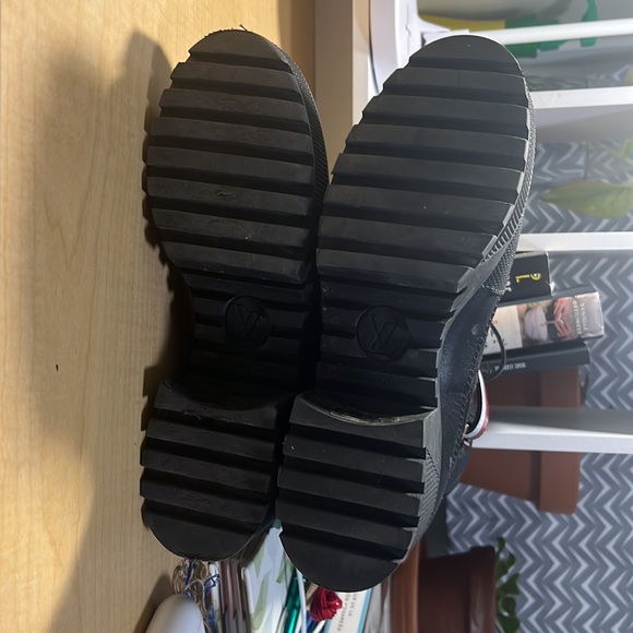 Louis Vuitton platform black boots with a red and white strap - Picture 3 of 4
